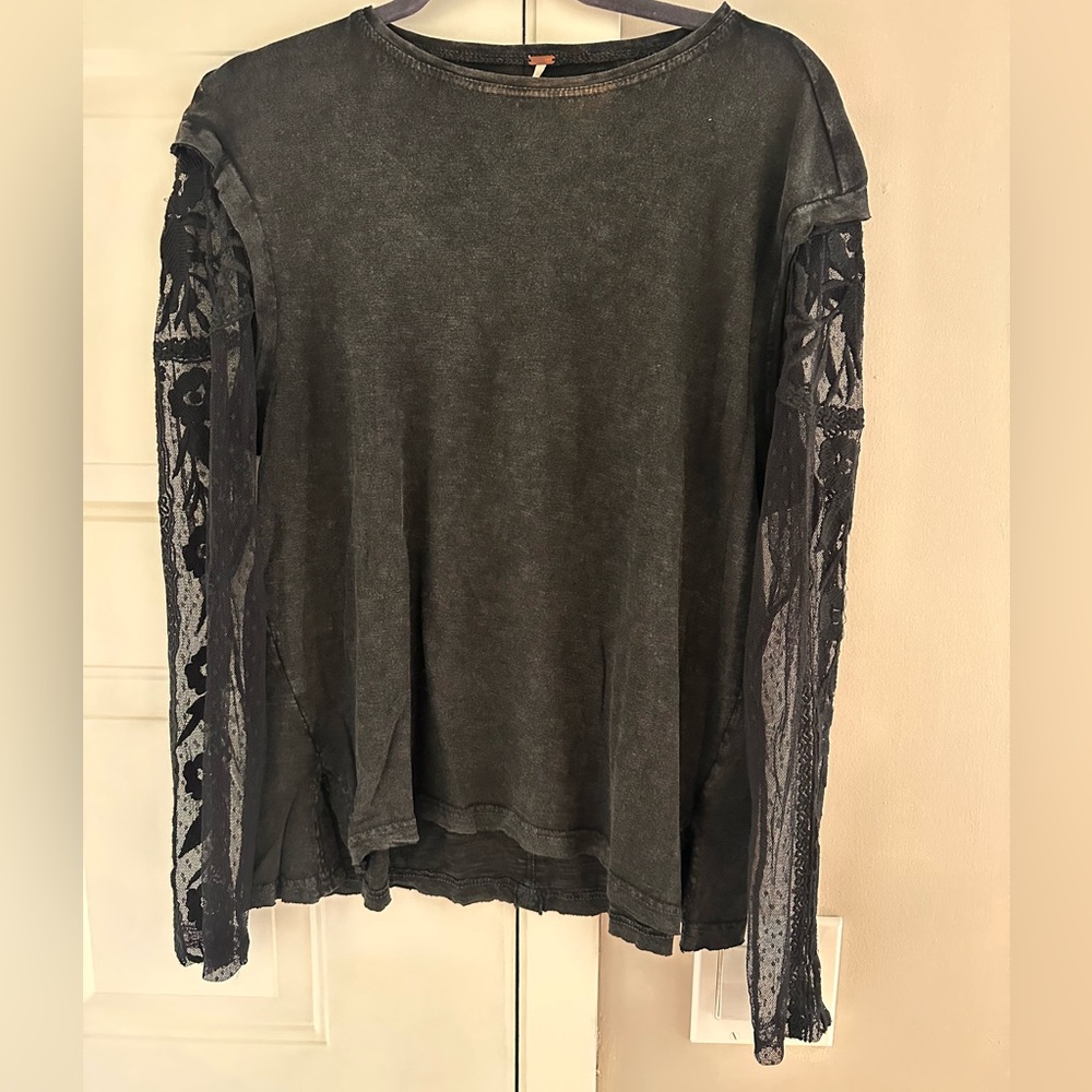 Free People Black Long Sleeve Top w/ Lace Detail | Size S